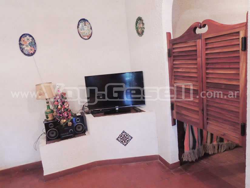 Alquilo Departamento Sabrina en Villa Gesell zona Sur a 300 Mts de la Playa 