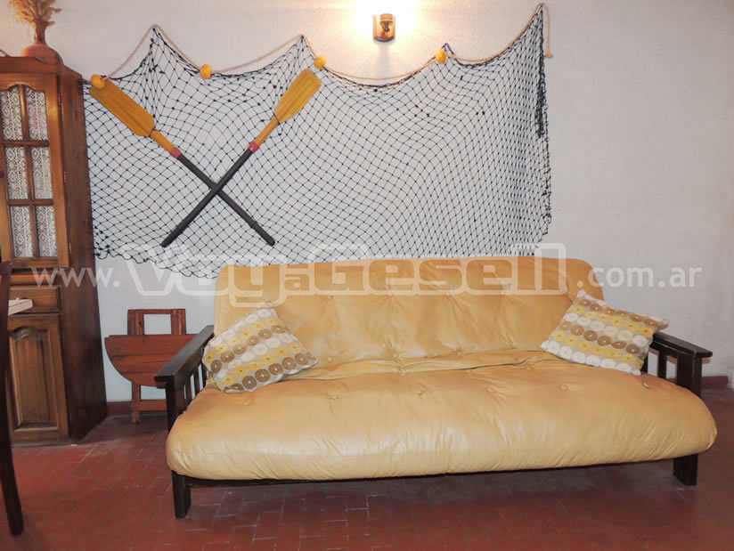 Alquilo Departamento Sabrina en Villa Gesell zona Sur a 300 Mts de la Playa 