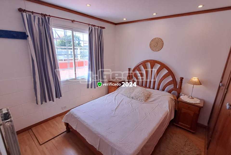 Alquilo Casa Vancri en Villa Gesell zona Centro Comercial a 200 Mts de la Playa