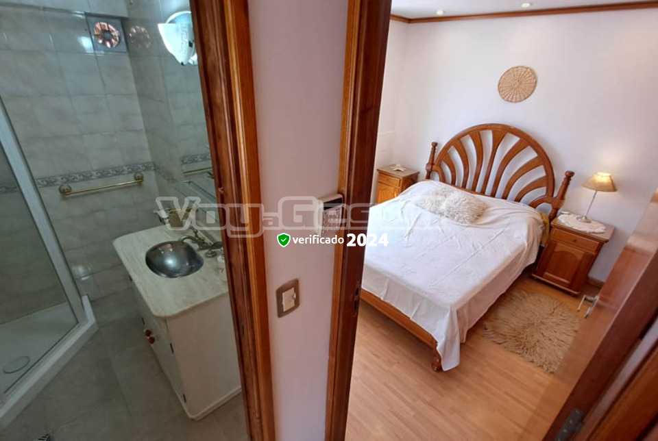 Alquilo Casa Vancri en Villa Gesell zona Centro Comercial a 200 Mts de la Playa