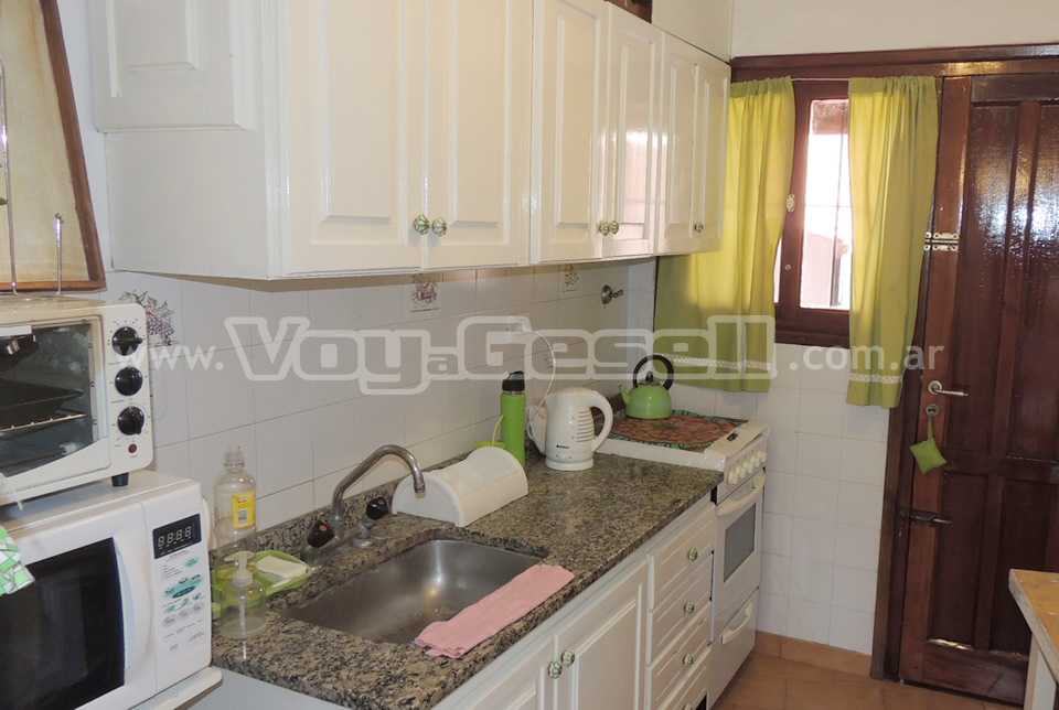 Alquilo Duplex San Jorge 8 en Villa Gesell zona Centro a 200 mts de la Playa