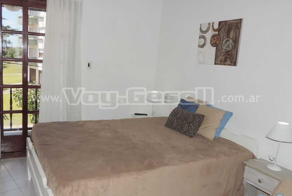 Alquilo Duplex San Jorge 8 en Villa Gesell zona Centro a 200 mts de la Playa