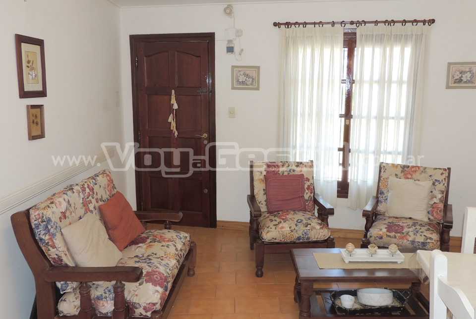 Alquilo Duplex San Jorge 8 en Villa Gesell zona Centro a 200 mts de la Playa 