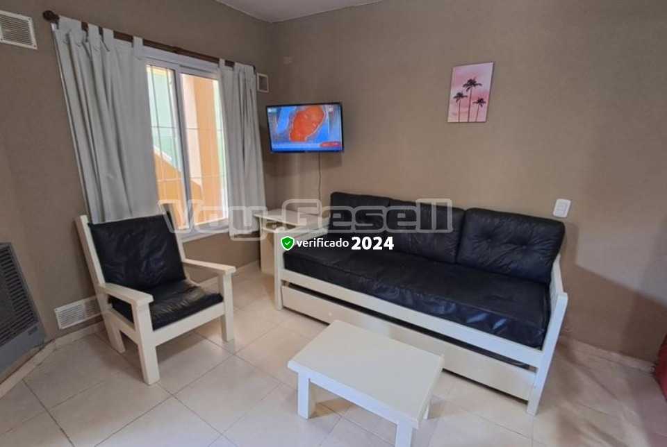 Alquilo Departamento San Jorge IV 2 amb en Villa Gesell zona Centro a 100 Mts de la Playa 