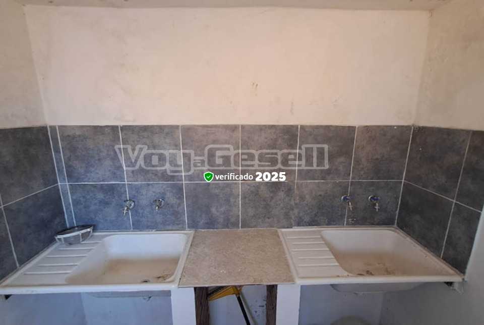 Alquilo Departamento San Luis 24 en Villa Gesell zona Centro a 550 Mts de la Playa