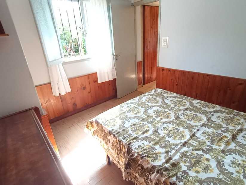 Alquilo Casa Santa Rosa en Villa Gesell zona Centro a 900 Mts de la Playa