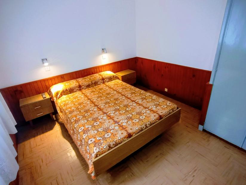 Alquilo Casa Santa Rosa en Villa Gesell zona Centro a 900 Mts de la Playa