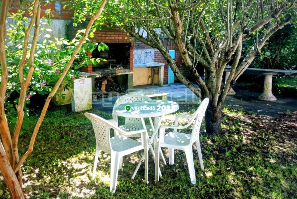 Alquilo Casa Santa Rosa en Villa Gesell zona Centro a 900 Mts de la Playa