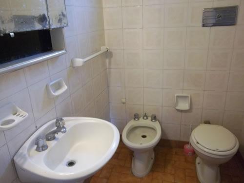 Alquilo Casa Saymon 2 en Villa Gesell zona Centro a 600 Mts de la Playa 