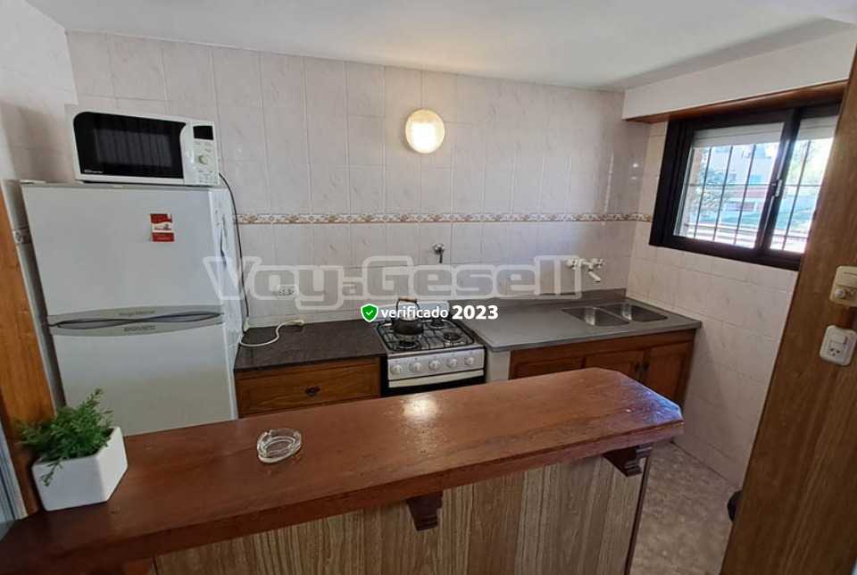 Alquilo Departamento Seikyo 1 en Villa Gesell zona Centro a 200 Mts de la Playa 