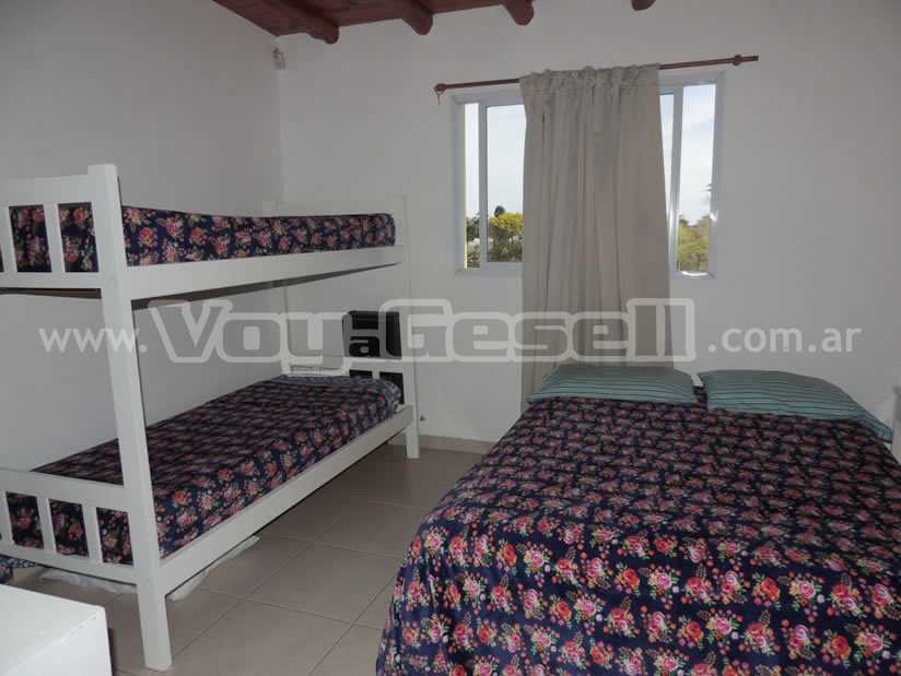 Alquilo Casa Selu 2 en Villa Gesell zona Centro a 700 Mts de la Playa