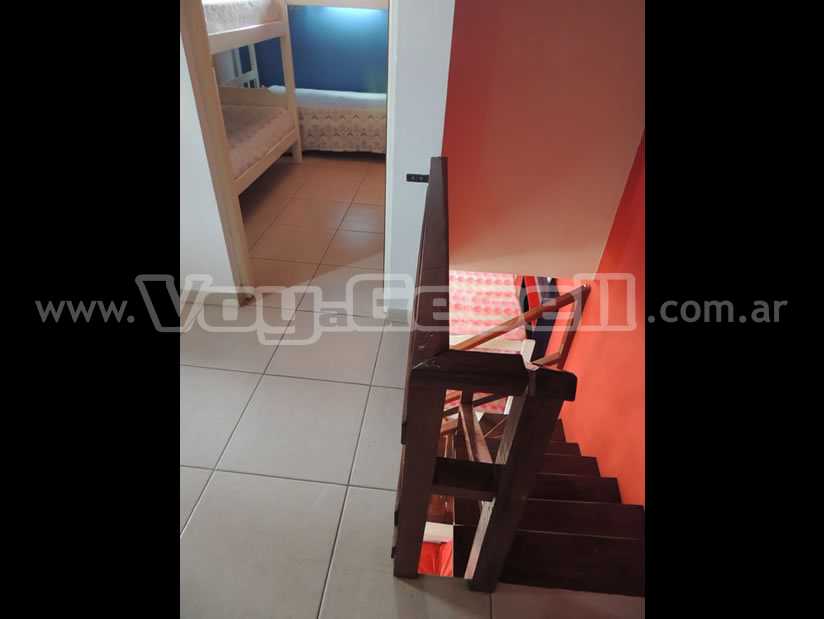 Alquilo Casa Selu 3 en Villa Gesell zona Centro a 700 mts de la Playa