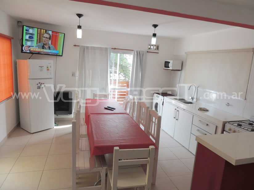 Alquilo Casa Selu 3 en Villa Gesell zona Centro a 700 mts de la Playa