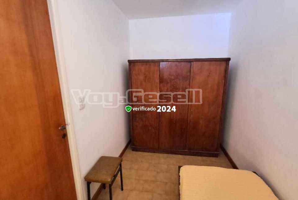 Alquilo Departamento Sildan en Villa Gesell zona Centro Comercial a 170 mts de la Playa