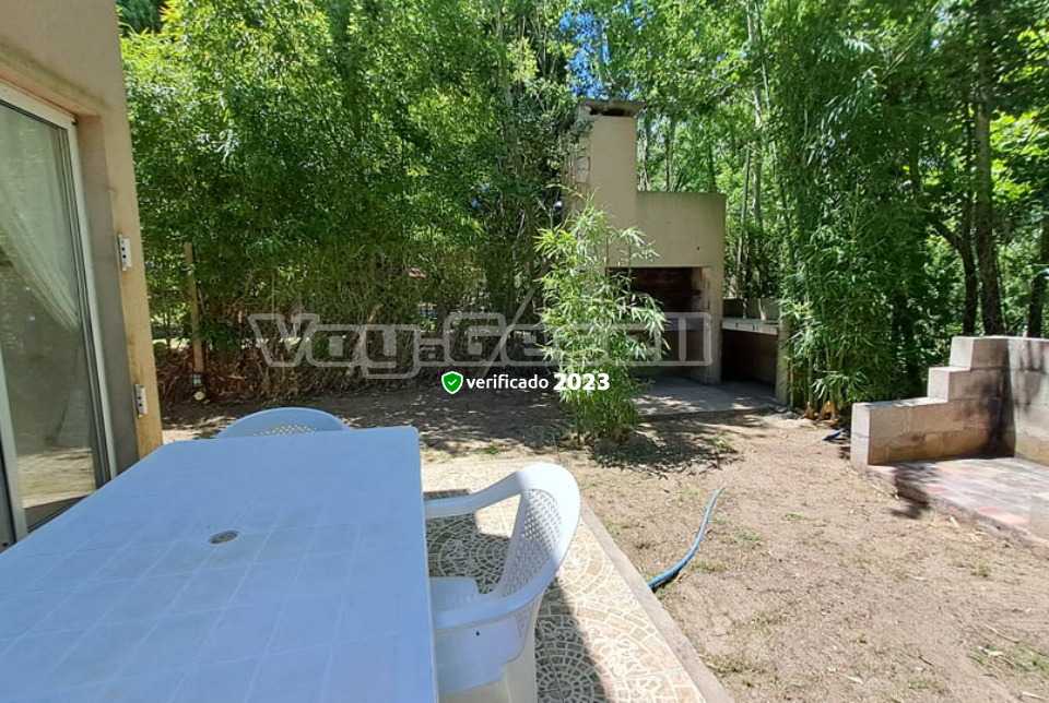 Alquilo Casa Simo y Joa en Mar Azul zona  a 400 mts de la Playa 