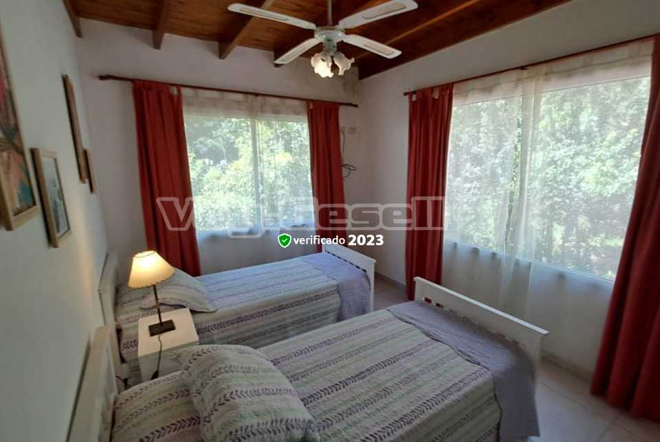 Alquilo Casa Simo y Joa en Mar Azul zona  a 400 mts de la Playa