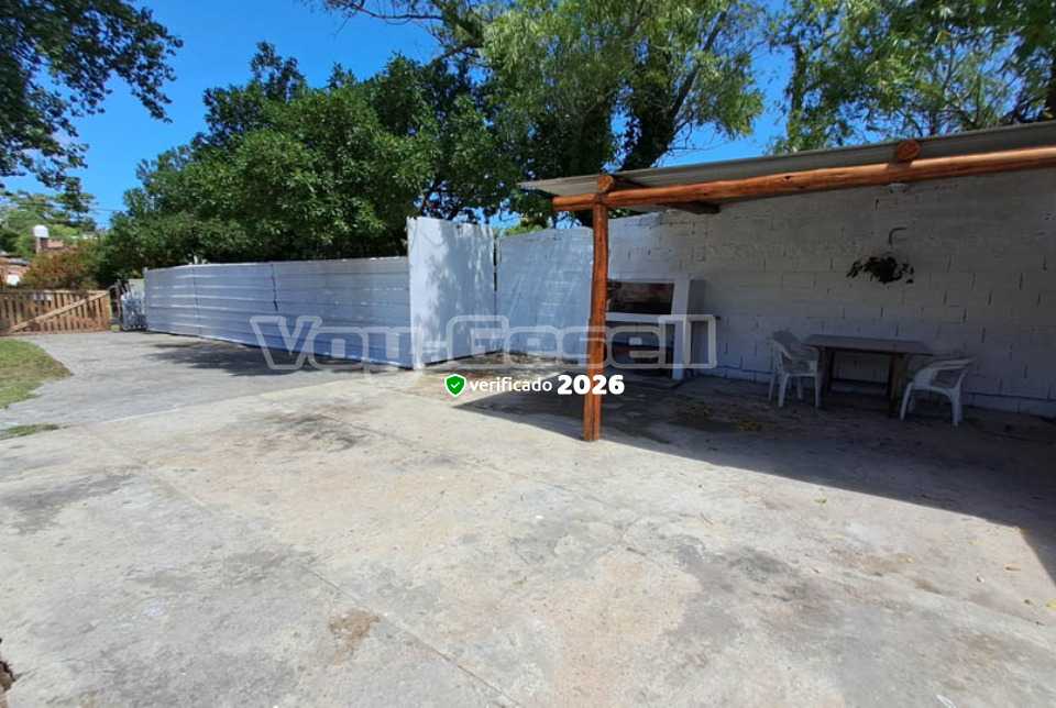 Alquilo Casa Sobre la Roca 2 en Villa Gesell zona Centro a 1200 Mts de la Playa 