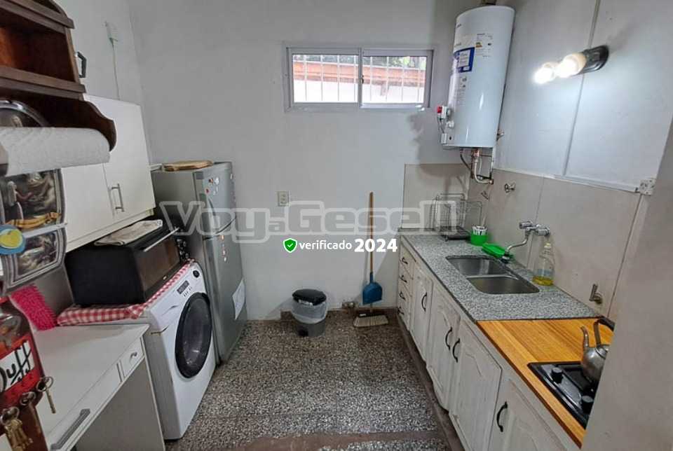 Alquilo Casa Sol en Villa Gesell zona Centro a 700 Mts de la Playa 