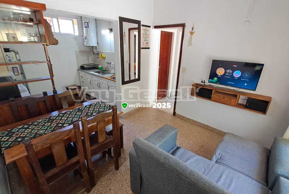 Alquilo Casa Sol en Villa Gesell zona Centro a 700 Mts de la Playa