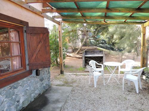 Alquilo Cabaña Sol del Bosque 6 en Villa Gesell zona Sur a 200 mts de la Playa