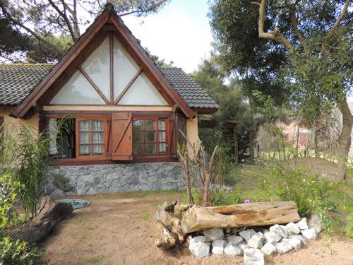 Alquilo Cabaña Sol del Bosque 6 en Villa Gesell zona Sur a 200 mts de la Playa 