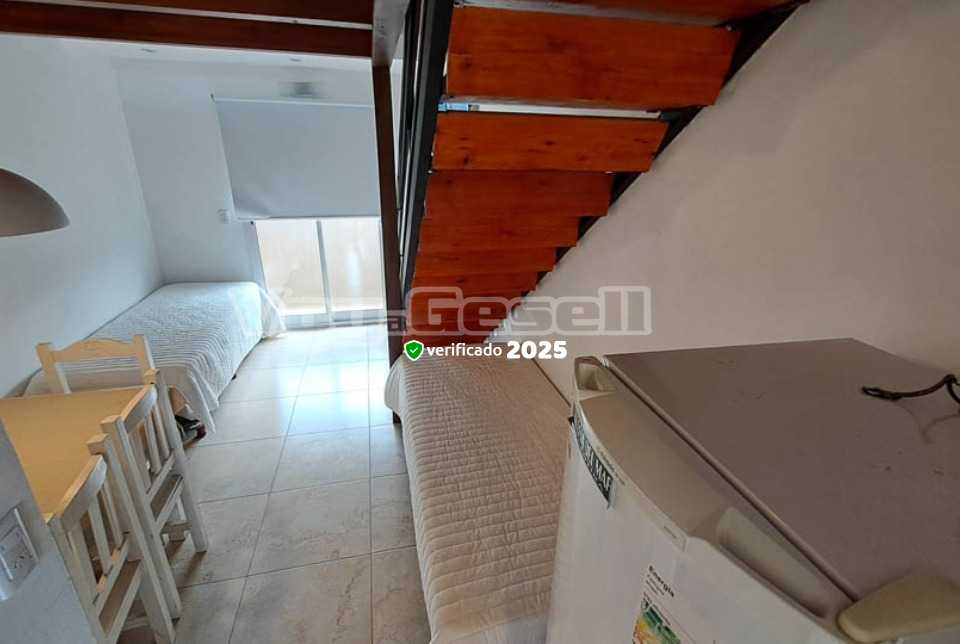 Alquilo Departamento Sommer en Villa Gesell zona Centro a 500 Mts de la Playa 