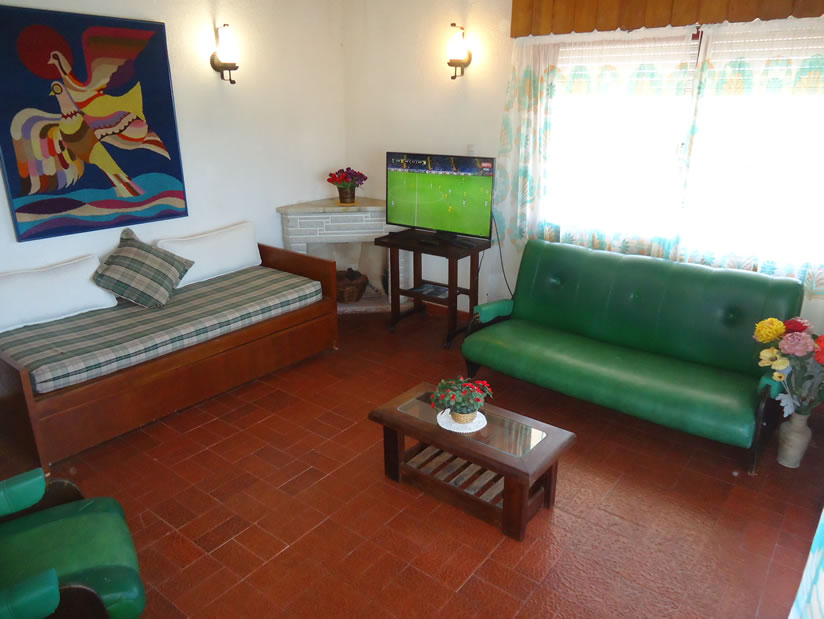 Alquilo Departamento Stella Alpina en Villa Gesell zona Sur a 240 Mts de la Playa 