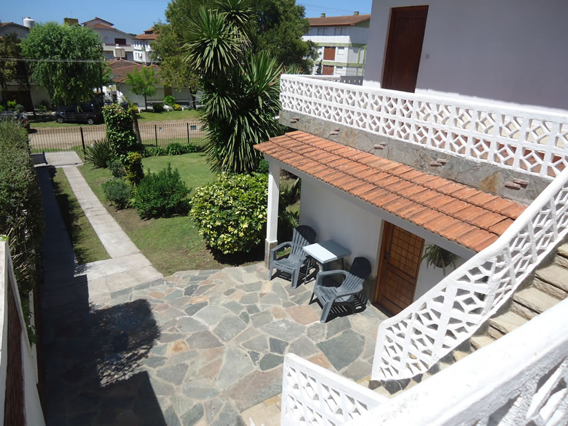 Alquilo Departamento Stella Alpina en Villa Gesell zona Sur a 240 Mts de la Playa 