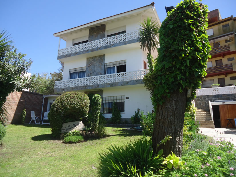 Alquilo Departamento Stella Alpina en Villa Gesell zona Sur a 240 Mts de la Playa 