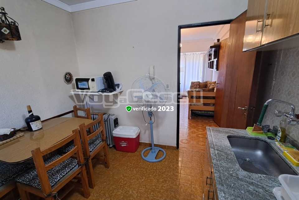 Alquilo Departamento Edificio Sur 1 2A en Villa Gesell zona Sur a 200 Mts de la Playa 