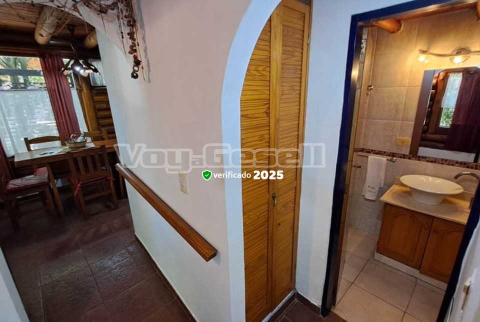 Alquilo Cabaña Tehuel en Las Gaviotas zona  a 350 Mts de la Playa 