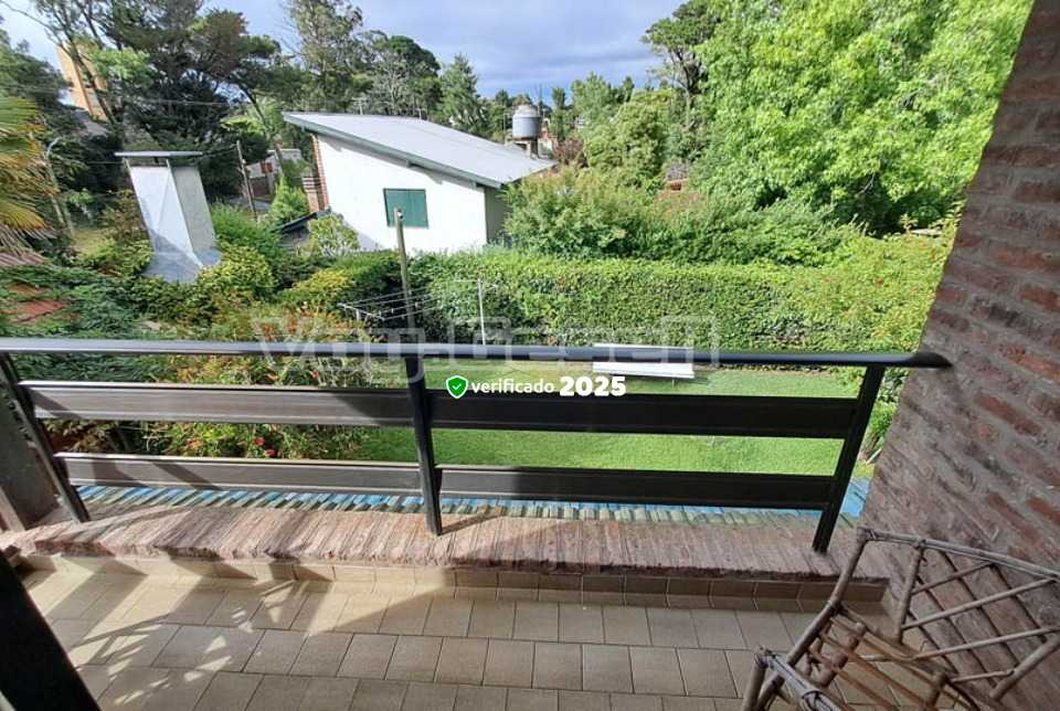 Alquilo Casa Tejas Verdes en Villa Gesell zona Centro a 600 Mts de la Playa