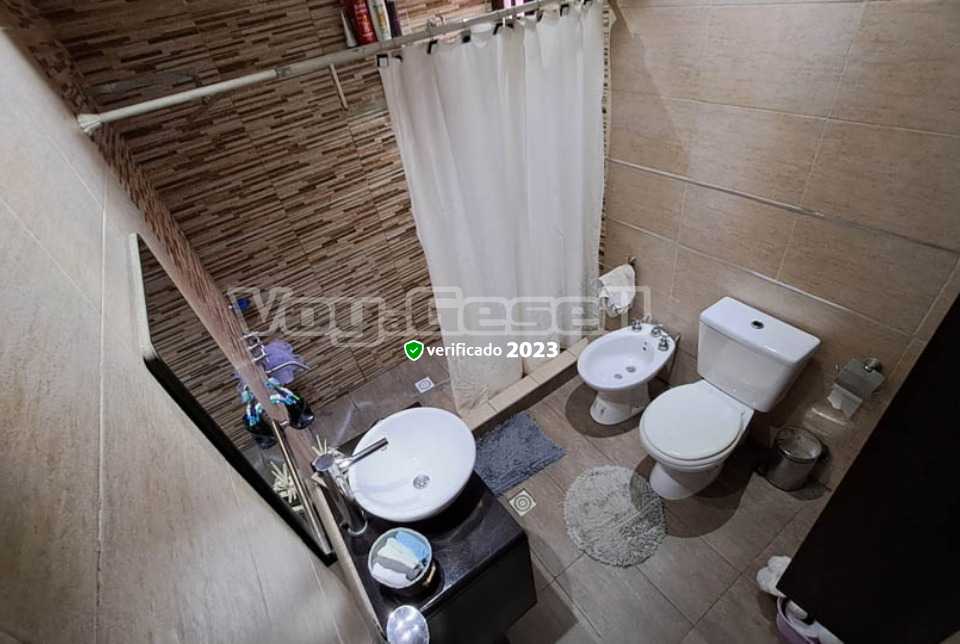 Alquilo Casa Tobias en Villa Gesell zona Centro a 1700 Mts de la Playa