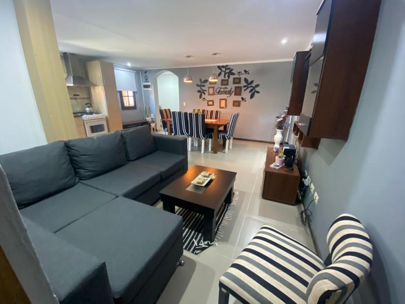 Alquilo Casa Tobias en Villa Gesell zona Centro a 1700 Mts de la Playa 