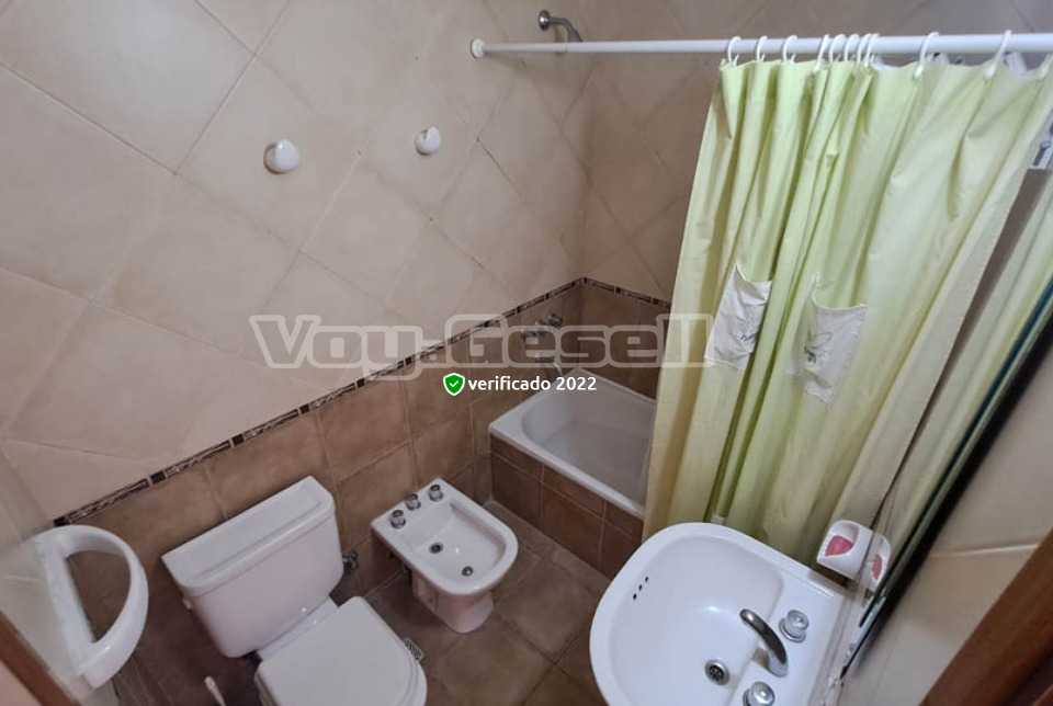 Alquilo Departamento Torre MetroPark 3B en Villa Gesell zona Centro Comercial a 220 Mts de la Playa