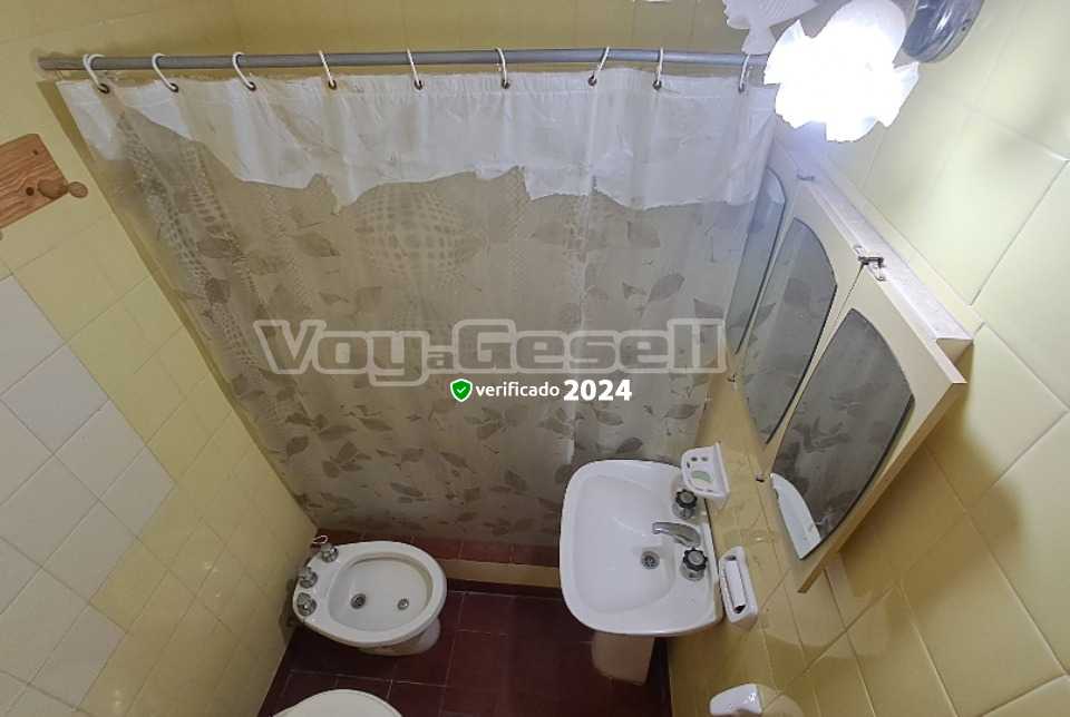 Alquilo Departamento Trotamundo 4-4 en Villa Gesell zona Sur a 300 Mts de la Playa