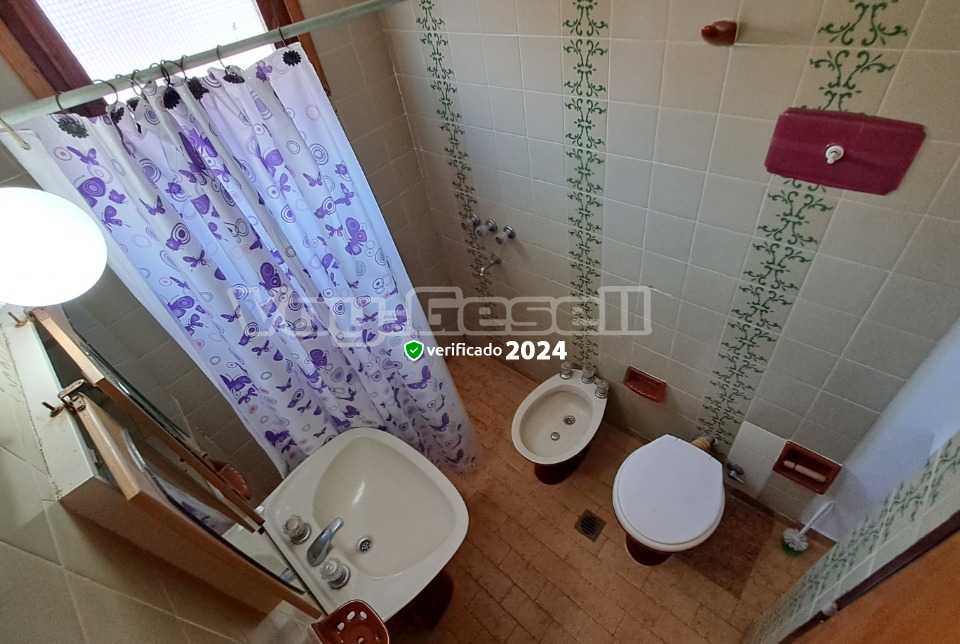 Alquilo Departamento Trotamundo 3-6 en Villa Gesell zona Sur a 300 mts de la Playa 