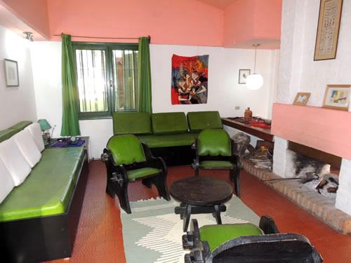 Alquilo Casa Tupambae en Villa Gesell zona Barrio Norte a 4 Cuadras de la Playa Living