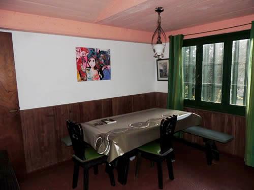 Alquilo Casa Tupambae en Villa Gesell zona Barrio Norte a 4 Cuadras de la Playa comedor