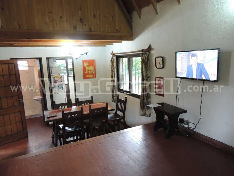 Alquilo Casa ULMA en Villa Gesell zona Centro a 2000 mts de la Playa