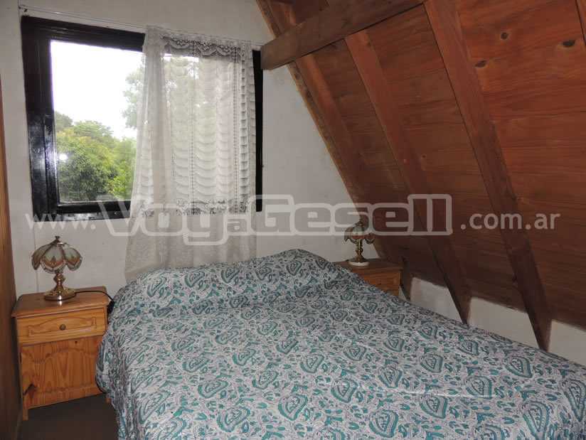 Alquilo Casa ULMA en Villa Gesell zona Centro a 2000 mts de la Playa