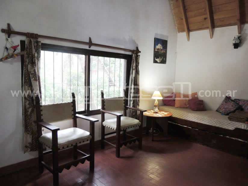 Alquilo Casa ULMA en Villa Gesell zona Centro a 2000 mts de la Playa