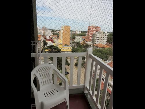 Alquilo Departamento Villamonte 8 en Villa Gesell zona Barrio Norte a 50 Mts de la Playa