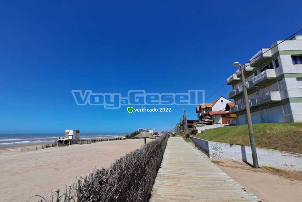 Alquilo Departamento Vistamar IV Depto 25 en Villa Gesell zona Centro a 10 Mts de la Playa Vista desde la Rambla
