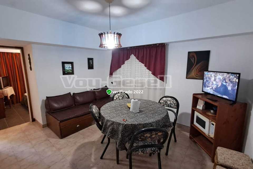 Vistamar XII 2M: Departamento en Villa Gesell zona Centro Comercial