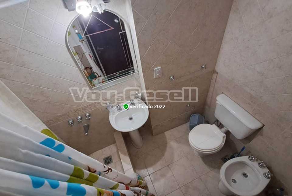 Alquilo Departamento Vistamar XII 2M en Villa Gesell zona Centro Comercial a 20 Mts de la Playa 