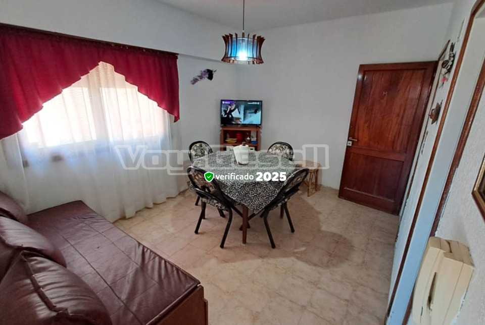 Alquilo Departamento Vistamar XII 2M en Villa Gesell zona Centro Comercial a 20 Mts de la Playa