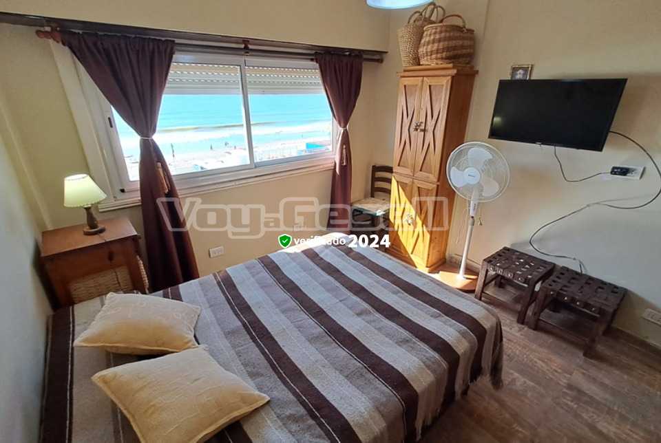 Alquilo Departamento Vistamar XII 3C en Villa Gesell zona Centro a 20 mts de la Playa