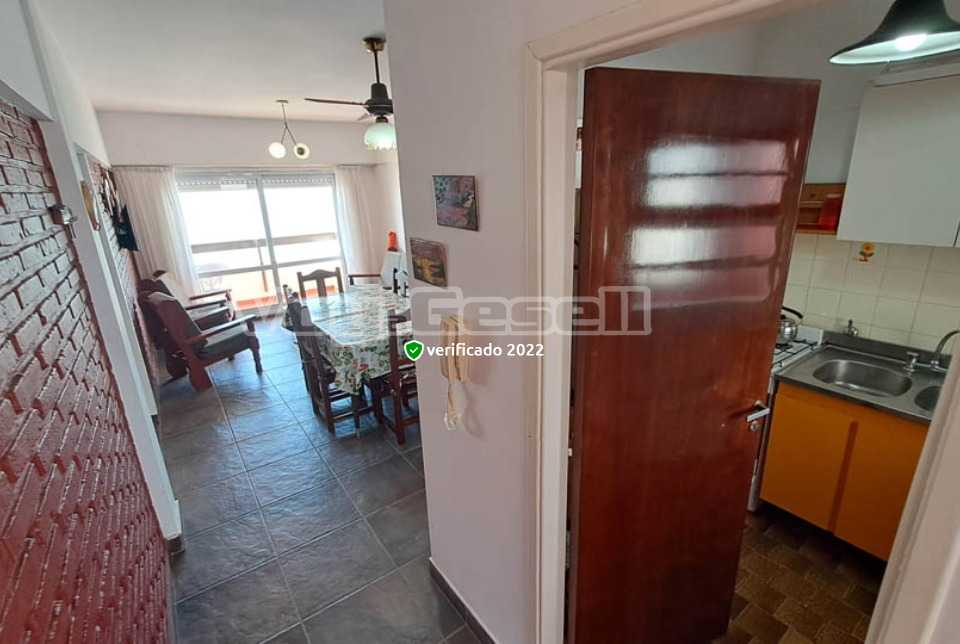 Alquilo Departamento Vistamar XII 5C en Villa Gesell zona Centro a 10 mts de la Playa 
