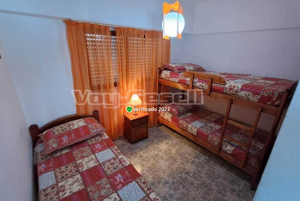 Alquilo Departamento Vistamar XII 5C en Villa Gesell zona Centro a 10 mts de la Playa